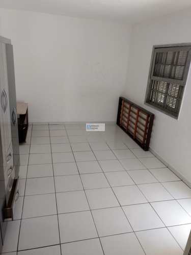 Kitnet, código 1642 em Praia Grande, bairro Canto do Forte