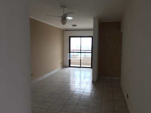 Apartamento, código 2022 em Praia Grande, bairro Guilhermina