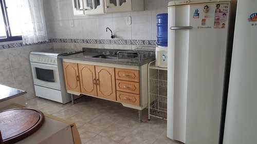Apartamento, código 243 em Praia Grande, bairro Canto do Forte
