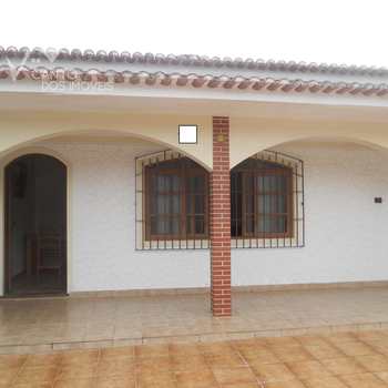 Casa em Praia Grande, bairro Canto do Forte