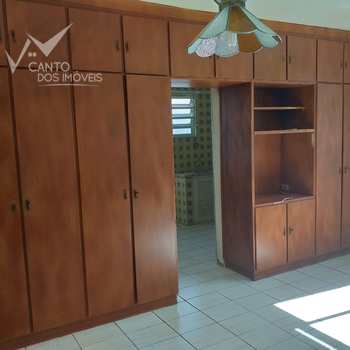 Kitnet em Praia Grande, bairro Canto do Forte