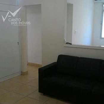 Kitnet em Praia Grande, bairro Canto do Forte