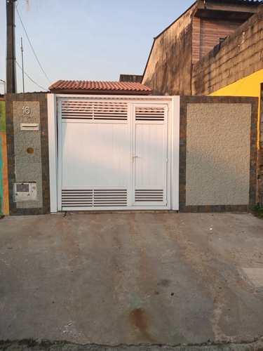 Casa, código 153 em Itanhaém, bairro Umuarama