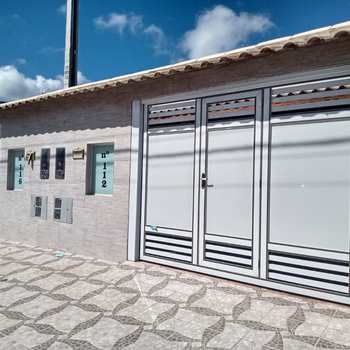 Casa em Mongaguá, bairro Vera Cruz