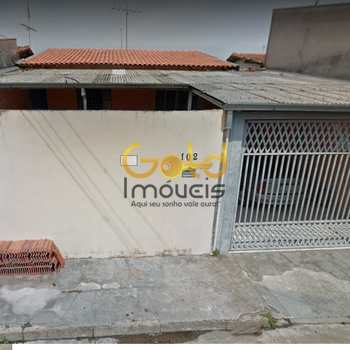 Casa em São Carlos, bairro Parque Residencial Maria Stella Faga