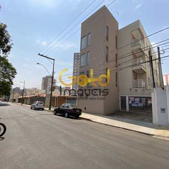 Apartamento em São Carlos, bairro Jardim Lutfalla