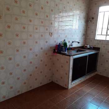 Casa em Santos, bairro Santa Maria