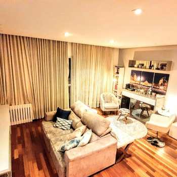 Apartamento em São Caetano do Sul, bairro Santa Maria