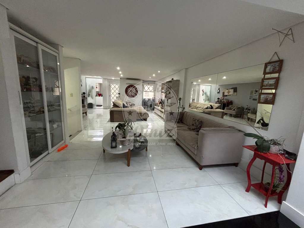 Sobrado em São Caetano do Sul, no bairro Jardim São Caetano