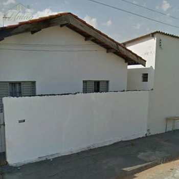 Casa em Avaré, bairro Vila Três Marias
