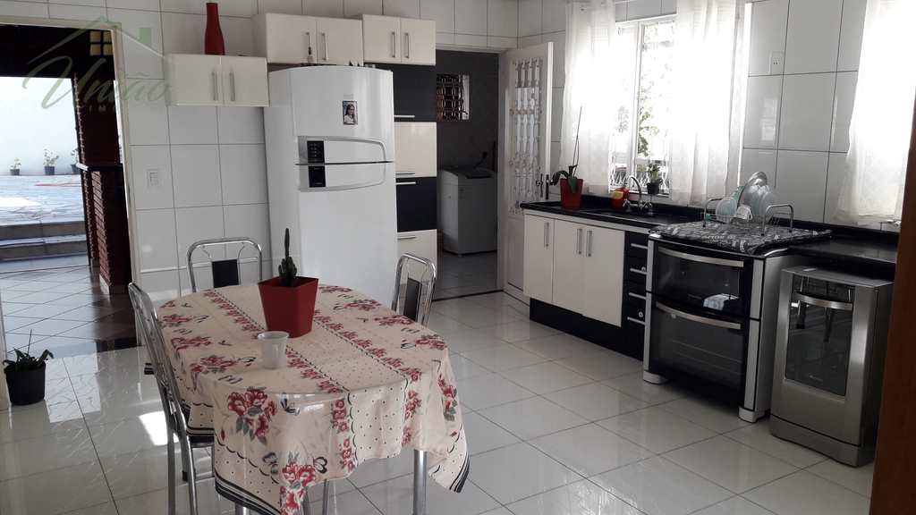 Casa em Avaré, no bairro Residencial Village