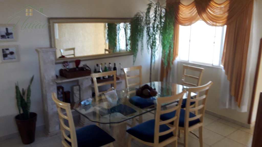 Casa em Avaré, no bairro Residencial Village