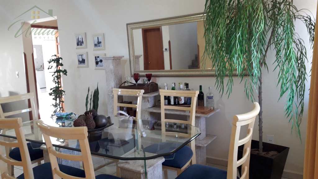 Casa em Avaré, no bairro Residencial Village