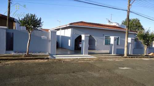 Casa, código 218 em Avaré, bairro Jardim Boa Vista