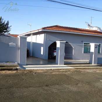 Casa em Avaré, bairro Jardim Boa Vista