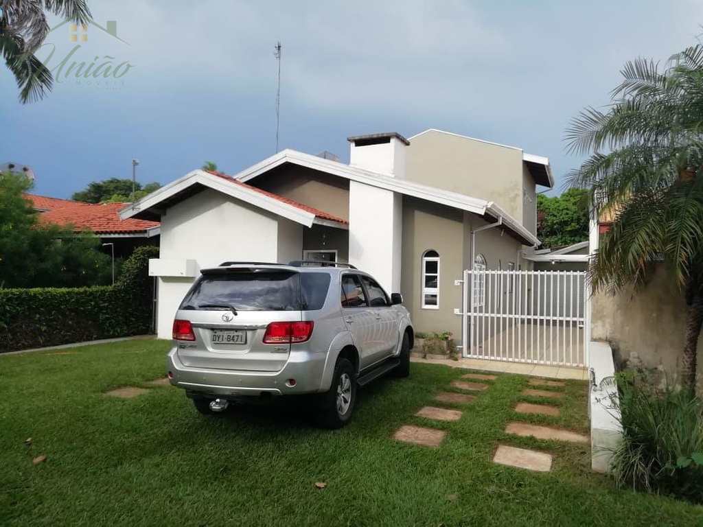 Casa em Itaí, no bairro Represa Jurumirim