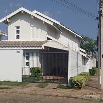 Casa em Avaré, bairro Vila São Judas Tadeu
