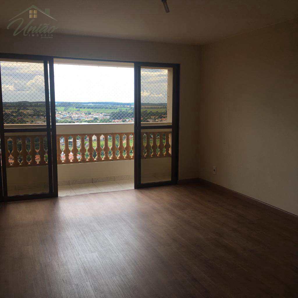 Apartamento em Avaré, no bairro Centro