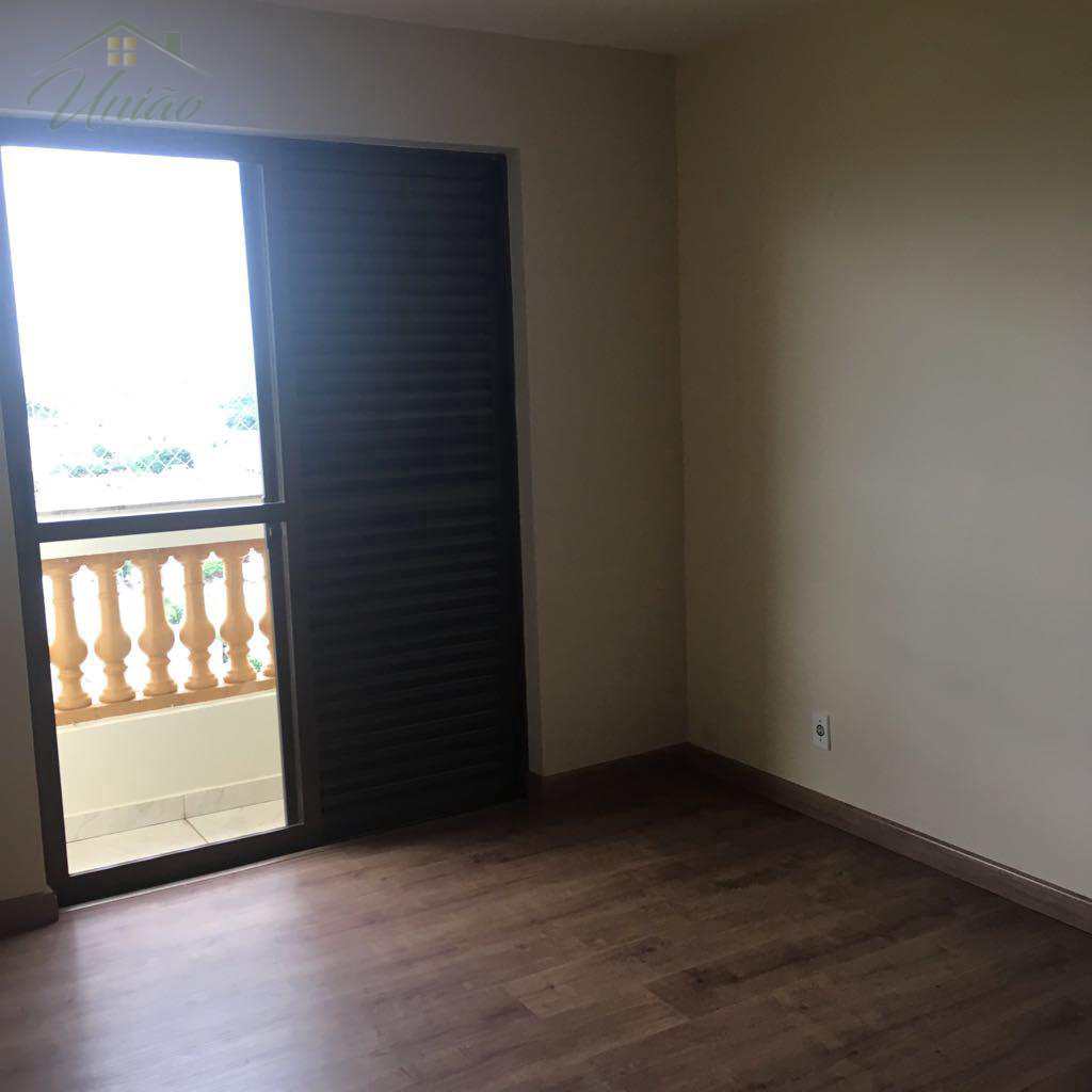 Apartamento em Avaré, no bairro Centro