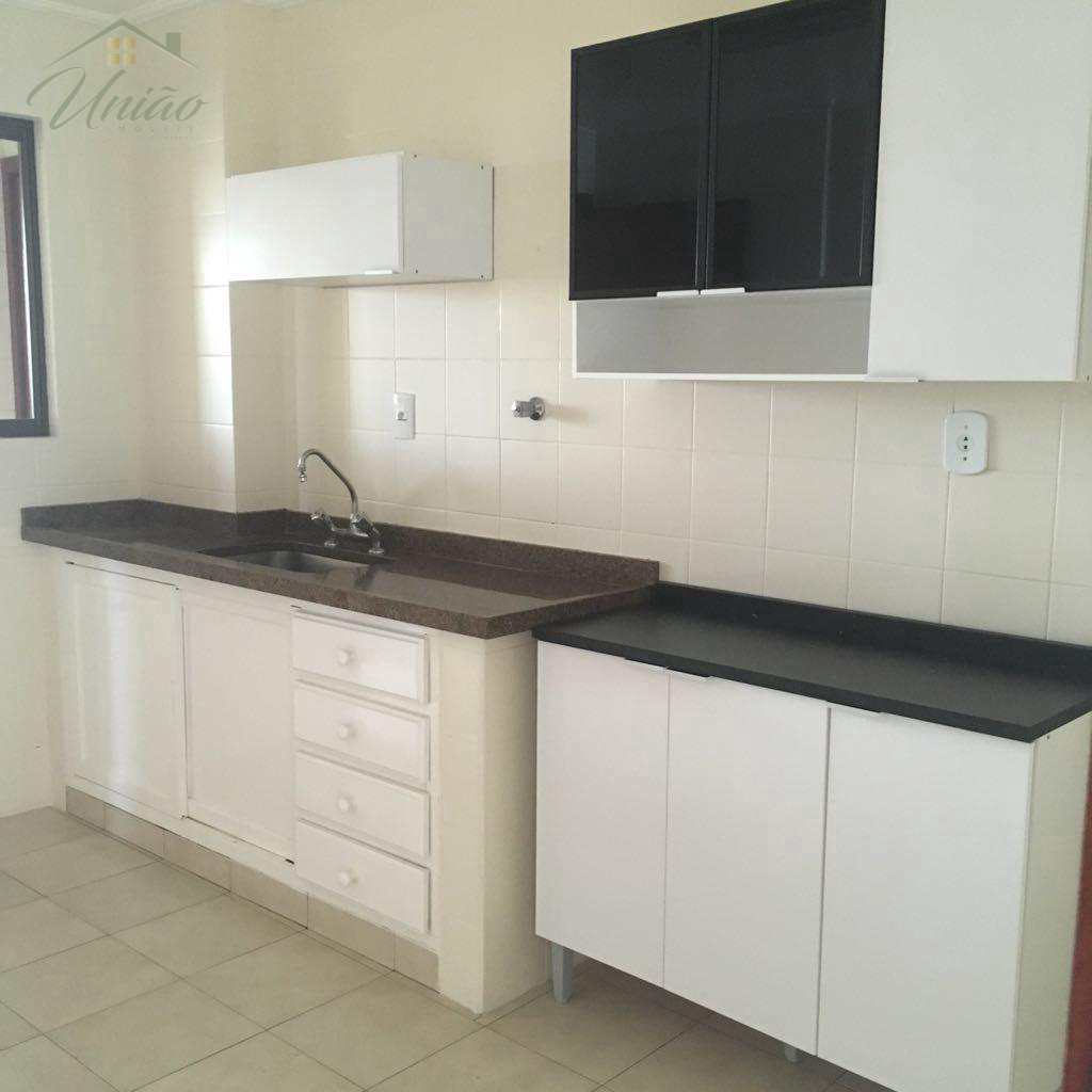 Apartamento em Avaré, no bairro Centro