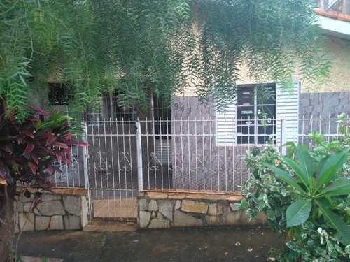 Casa, código 600 em Itaí, bairro Centro