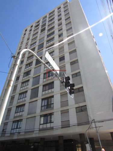 Apartamento, código 28 em Piracicaba, bairro Centro