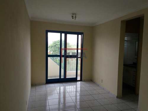 Apartamento, código 353 em Piracicaba, bairro Glebas Califórnia