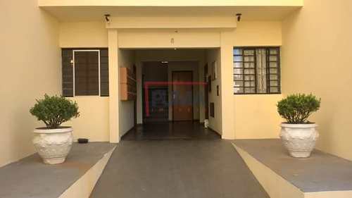 Apartamento, código 443 em Piracicaba, bairro Vila Monteiro