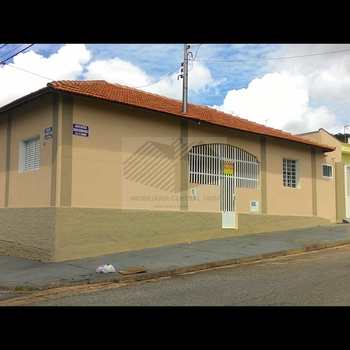 Casa em Tatuí, bairro Vila Doutor Laurindo