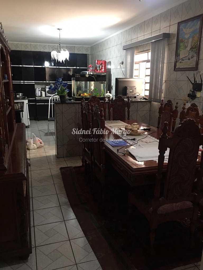 Casa em Birigui, no bairro Cidade Jardim