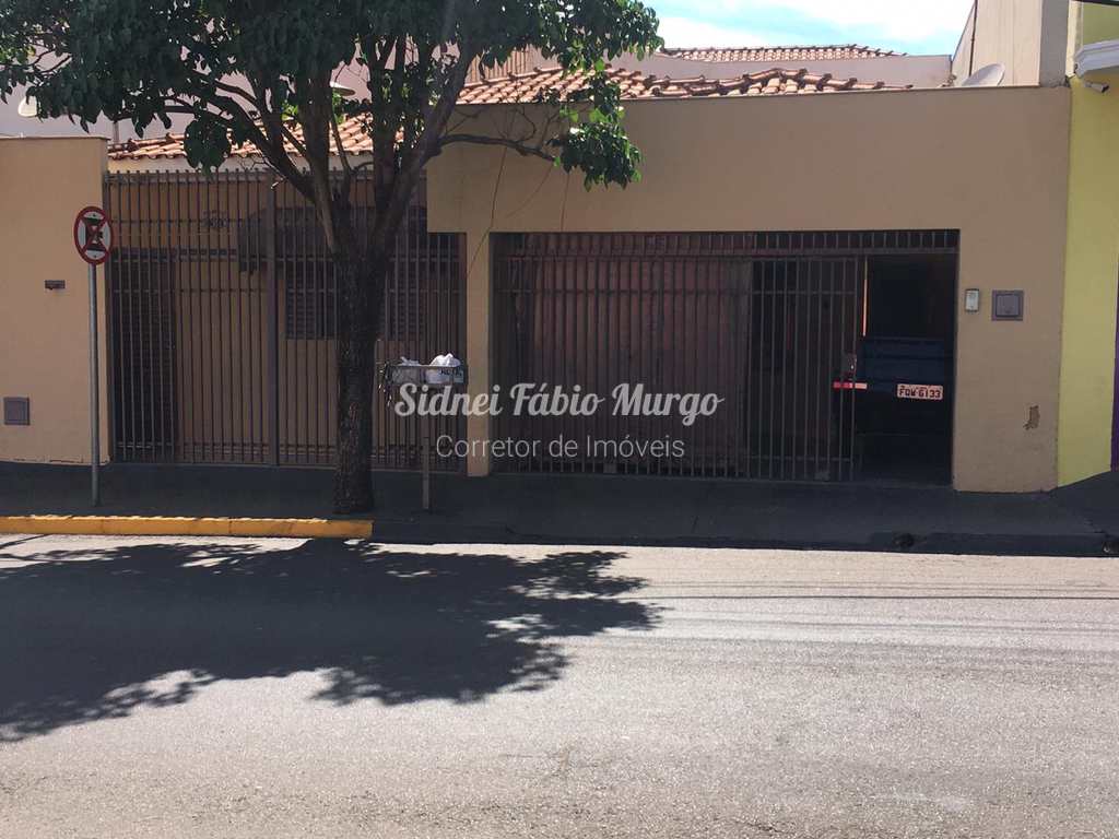 Casa em Birigui, no bairro Cidade Jardim