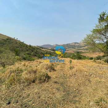 Terreno Rural em Bueno Brandão, bairro Centro