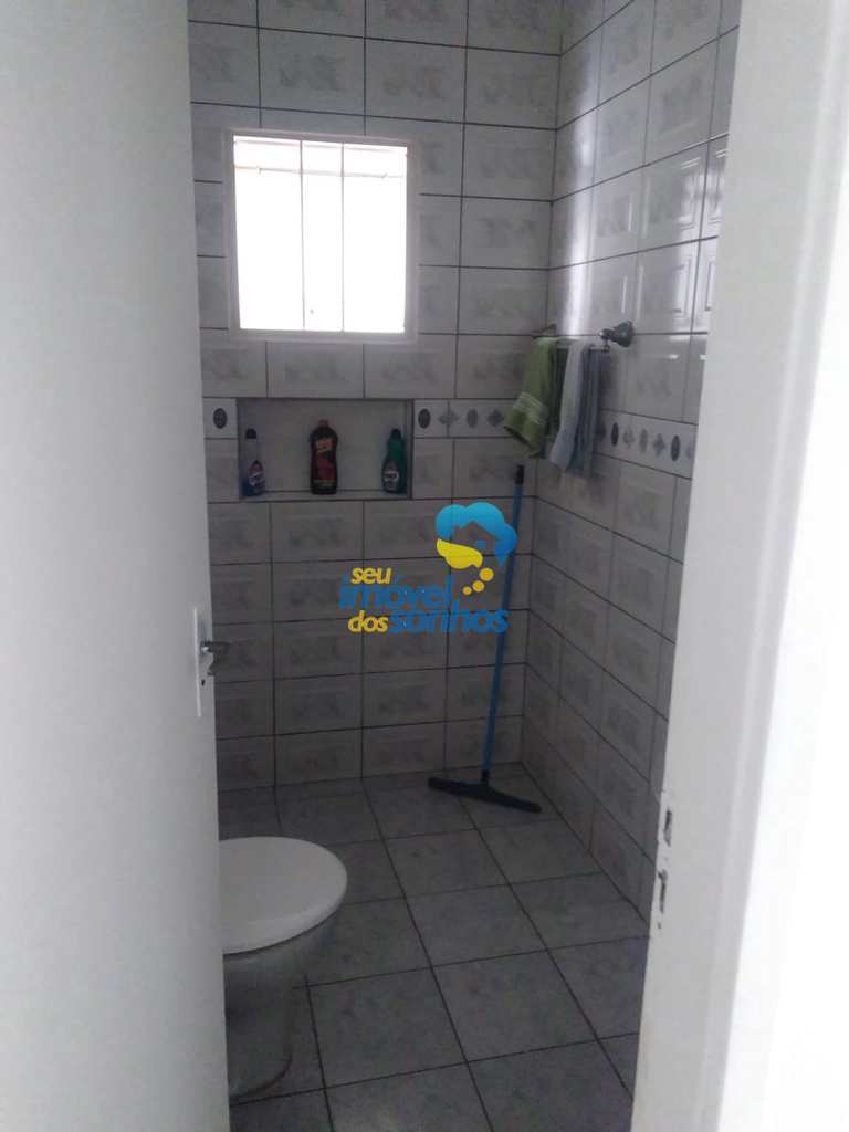 Casa em Bragança Paulista, no bairro Jardim Iguatemi