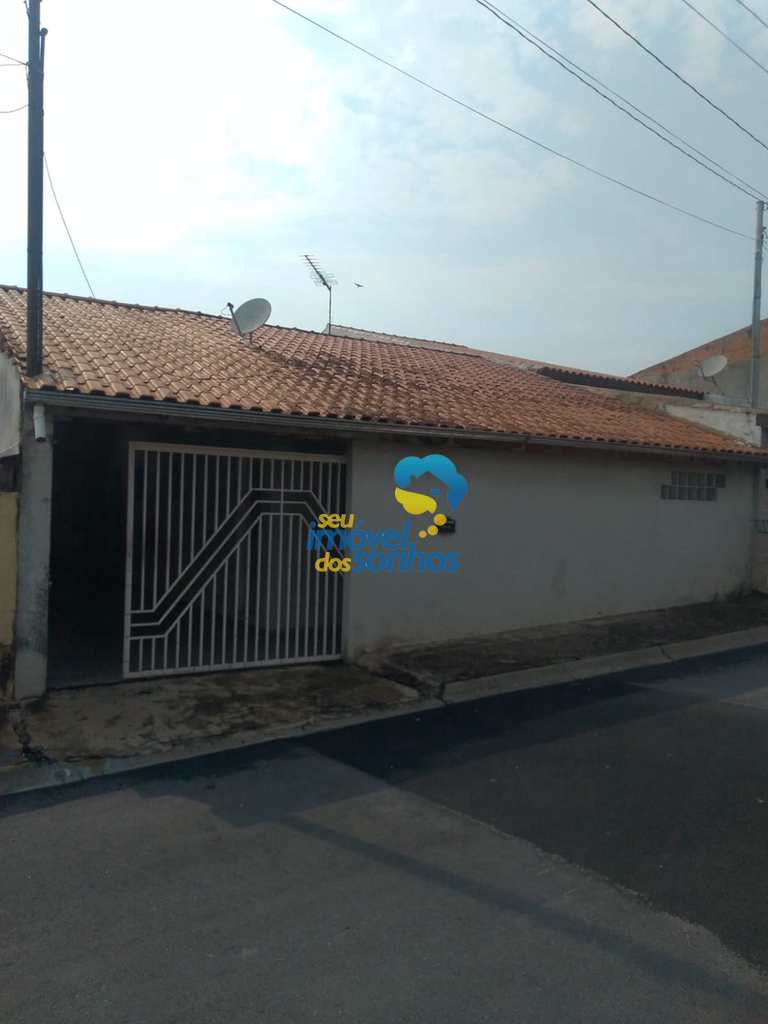 Casa em Bragança Paulista, no bairro Jardim Iguatemi