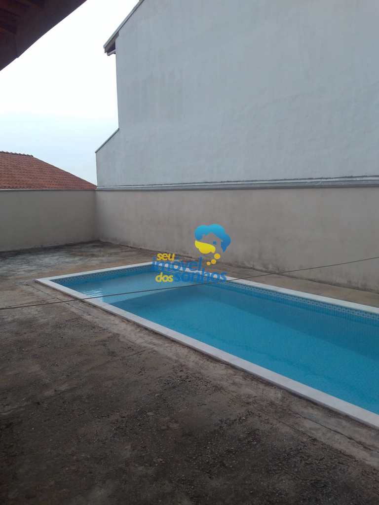Casa em Bragança Paulista, no bairro Jardim Iguatemi