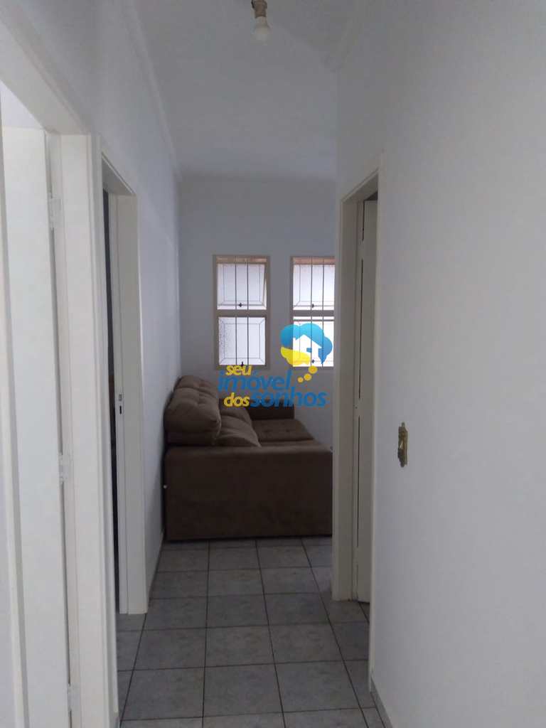 Casa em Bragança Paulista, no bairro Jardim Iguatemi