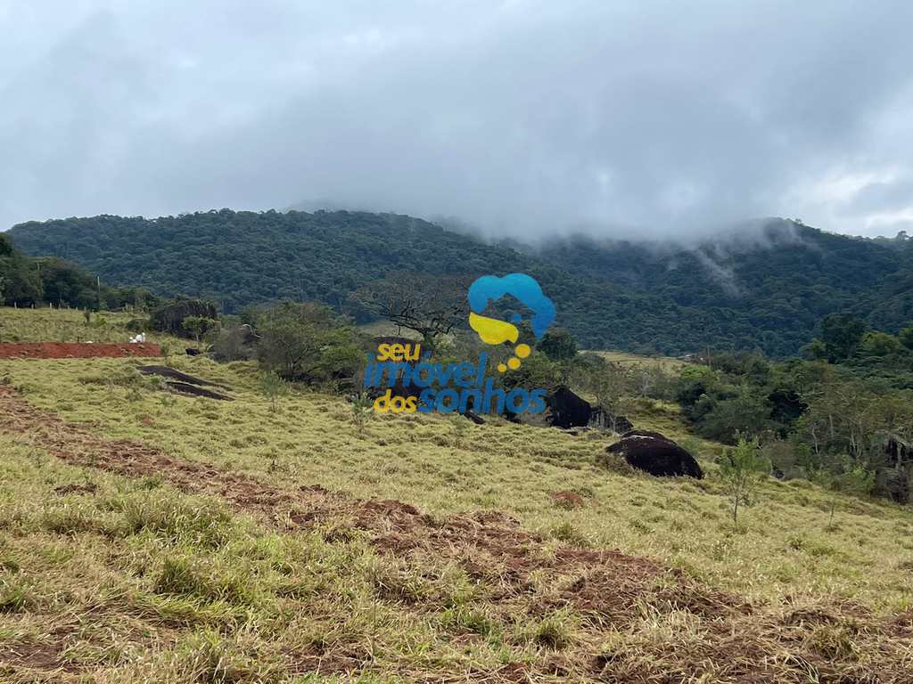 Terreno Rural em Pedra Bela, no bairro Pitangueiras do Meio