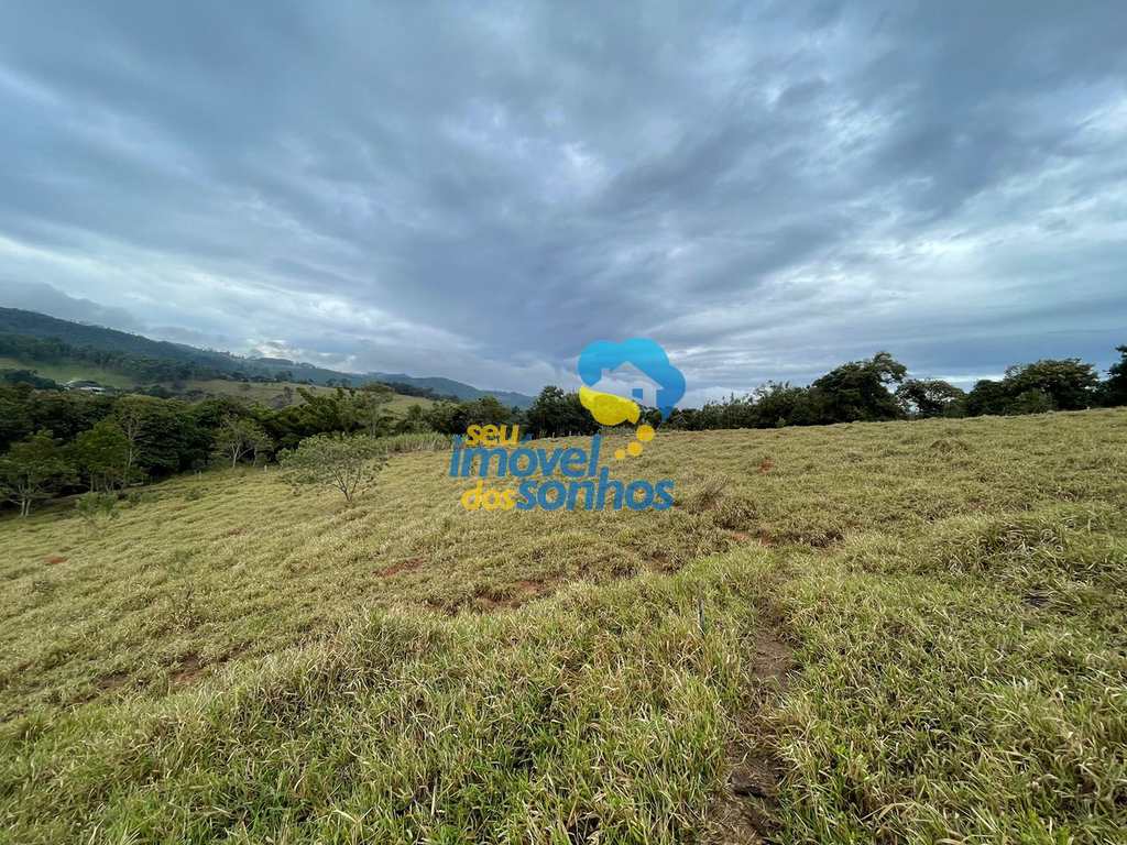 Terreno Rural em Pedra Bela, no bairro Pitangueiras do Meio