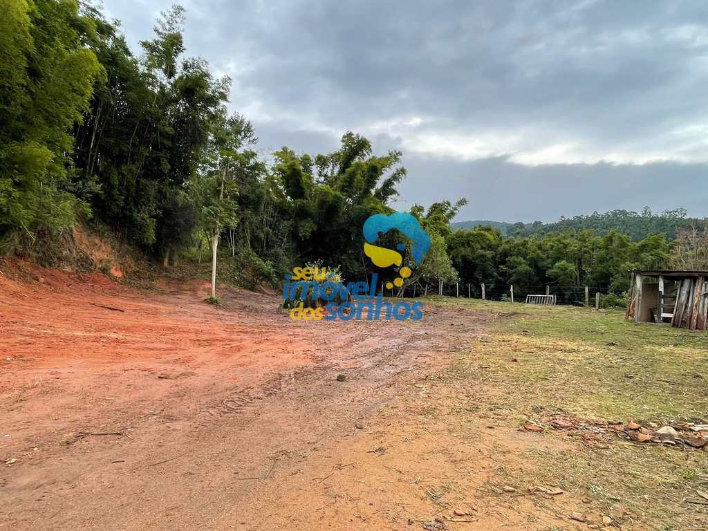 Terreno Rural em Pedra Bela, no bairro Pitangueiras do Meio