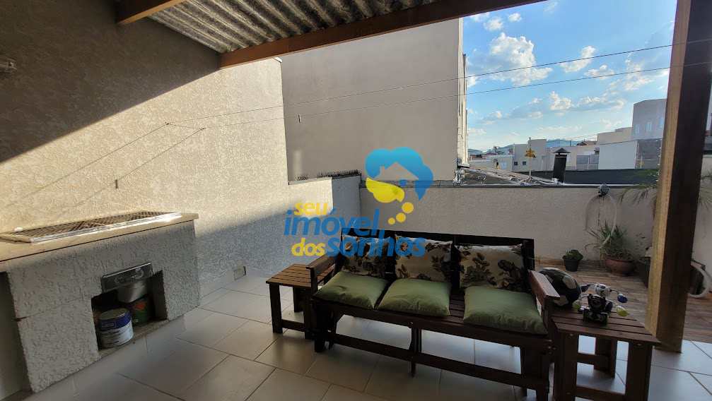 Casa em Bragança Paulista, no bairro Vila Mota