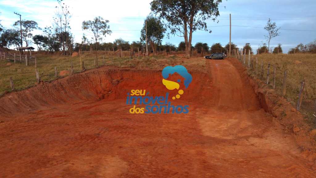 Terreno Rural em Pedra Bela, no bairro Bairros dos Limas
