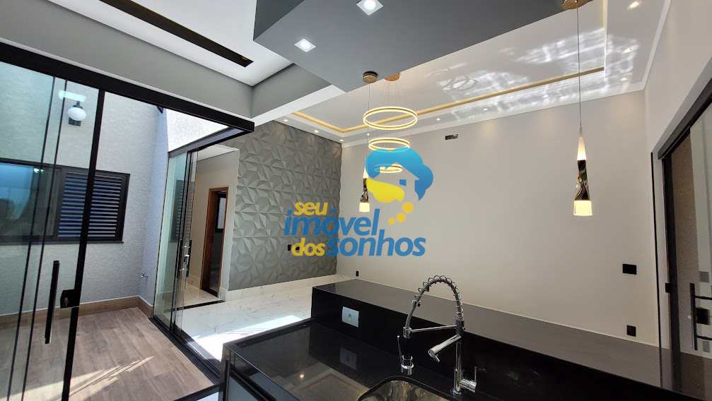 Casa em Bragança Paulista, no bairro Residencial Piemonte