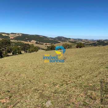 Terreno Rural em Bueno Brandão, bairro Centro