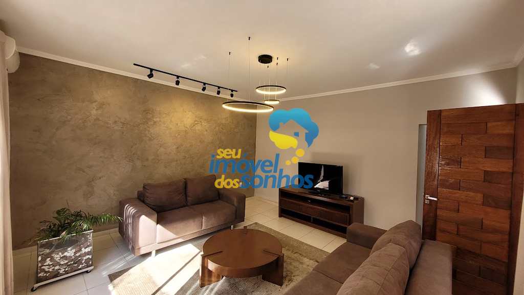 Casa em Bragança Paulista, no bairro Jardim Primavera