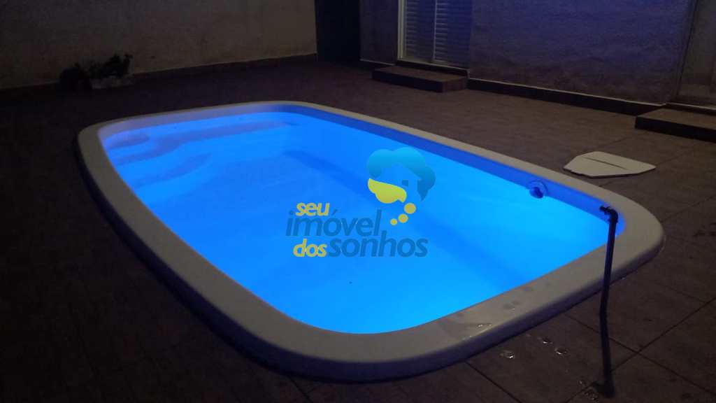 Casa em Bragança Paulista, no bairro Jardim Primavera
