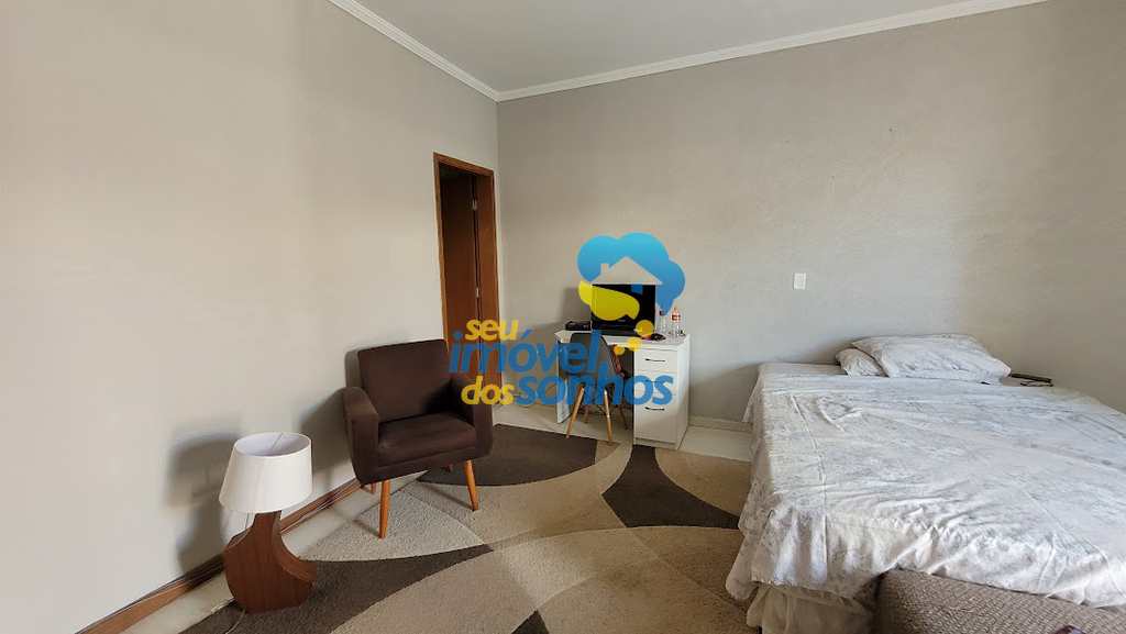 Casa em Bragança Paulista, no bairro Jardim Primavera