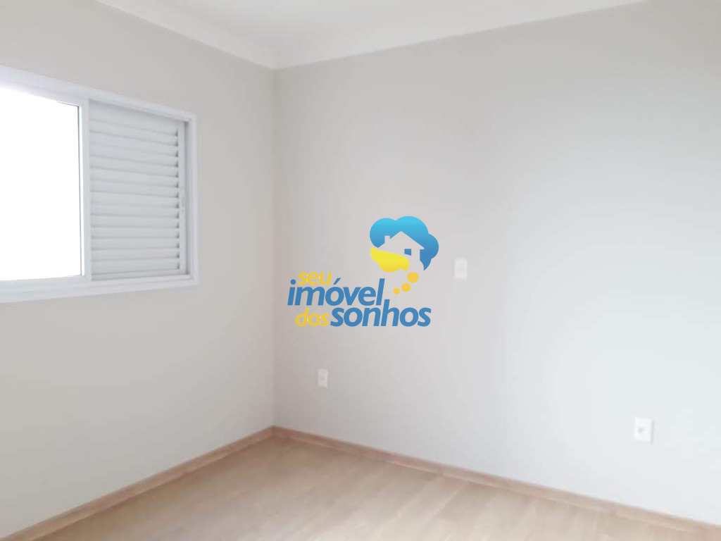 Casa em Bragança Paulista, no bairro Residencial Piemonte