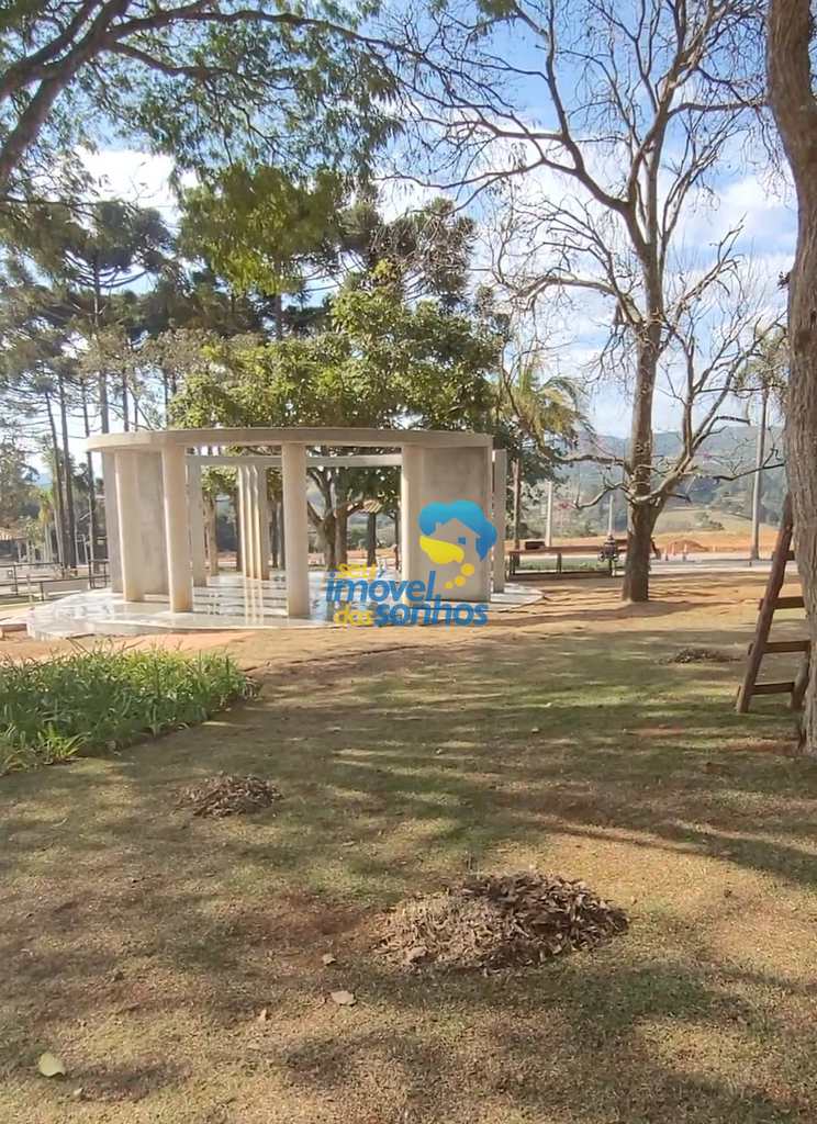 Terreno em Bragança Paulista, no bairro Residencial das Ilhas