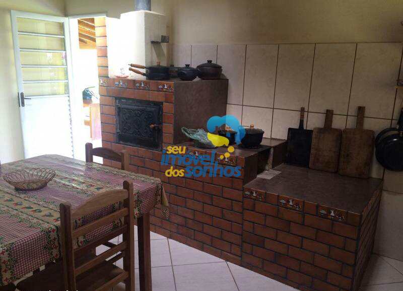 Sítio em Pedra Bela, no bairro Centro