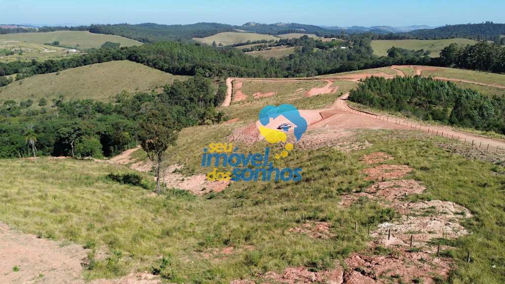 Terreno Rural em Pedra Bela, no bairro Centro